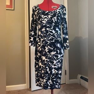 INC International Concepts slightly tiered stretchy dress size Medium